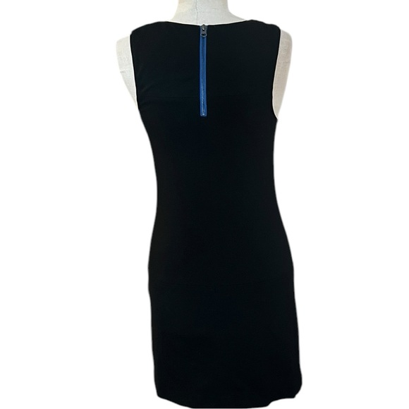 𝐒𝐀𝐍𝐂𝐓𝐔𝐀𝐑𝐘 Mod Molly shift dress - Picture 2 of 7